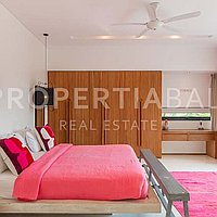 Gorgeous Villa Walking Distance To The Beach. Villas in Bali for Sale: Villa in Pererenan (Canggu), Bali for 658 Thousands EUR. Leasehold. Preview photo #14