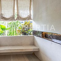 Luxurious Riverside Villa In Tumbak Bayuh. Villas in Bali for Sale: Villa in Tumbak Bayuh, Bali for 203.4 Million INR. Freehold. Preview photo #13
