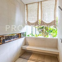 Luxurious Riverside Villa In Tumbak Bayuh. Villas in Bali for Sale: Villa in Tumbak Bayuh, Bali for 203.4 Million INR. Freehold. Preview photo #23