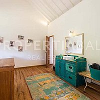 Stunning Traditional Villa In Bingin Steps From The Beach. Villas in Bali for Sale: Villa in Bingin, Bali for 68.3 Million THB. Leasehold. Preview photo #15