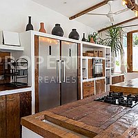 Perfect Family Investment Property In Umalas. Villas in Bali for Sale: Villa in Umalas, Bali for 42.9 Million INR. Leasehold. Preview photo #1