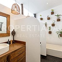 Perfect Family Investment Property In Umalas. Villas in Bali for Sale: Villa in Umalas, Bali for 42.9 Million INR. Leasehold. Preview photo #12