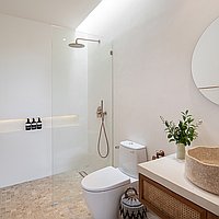 Unique Three-Bedroom Villa Featuring Rooftop Lounge and Jacuzzi, Near Balangan Beach. Villas in Bali for Sale: Villa in Balangan, Bali for 264 Thousands USD. Leasehold. Preview photo #9