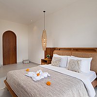 Unique Three-Bedroom Villa Featuring Rooftop Lounge and Jacuzzi, Near Balangan Beach. Villas in Bali for Sale: Villa in Balangan, Bali for 264 Thousands USD. Leasehold. Preview photo #6