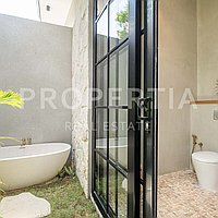 Modern Tropical Family Home In Bingin. Villas in Bali for Sale: Вилла в Бингин, Бали за 600 тыс. USD. Leasehold. Предварительный просмотр фото #7