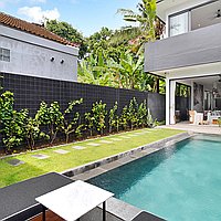 Brand New Three-Bedroom Villa with Long Lease in the Up-and-Coming Tumbak Bayuh. Villas in Bali for Sale: Вилла в Чангу, Бали за 395 тыс. USD. Leasehold. Предварительный просмотр фото #1