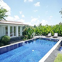 Freehold Four-Bedroom Canggu Villa on 10 ARE. Villas in Bali for Sale: Вилла в Чангу, Бали за 570 тыс. USD. Freehold. Предварительный просмотр фото #1
