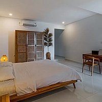 Brand New Four-Bedroom Joglo Villa with Breathtaking Rice Field Views in Canggu. Villas in Bali for Sale: Вилла в Чангу, Бали за 249 тыс. USD. Leasehold. Предварительный просмотр фото #15