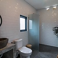 Brand New Four-Bedroom Joglo Villa with Breathtaking Rice Field Views in Canggu. Villas in Bali for Sale: Вилла в Чангу, Бали за 249 тыс. USD. Leasehold. Предварительный просмотр фото #12