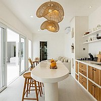 One bedroom mediterranean villa in Tumbak Bayuh. Villas in Bali for Sale: Вилла в Чангу, Бали за 169 тыс. USD. Leasehold. Предварительный просмотр фото #8