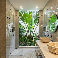 One bedroom mediterranean villa in Tumbak Bayuh. Villas in Bali for Sale: Вилла в Чангу, Бали за 169 тыс. USD. Leasehold. Предварительный просмотр фото #7