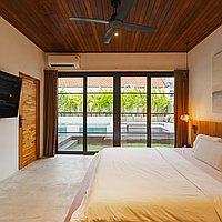 Charming two-bedroom villa in prime Berawa location. Villas in Bali for Sale: Вилла в Чангу, Бали за 215 тыс. USD. Leasehold. Предварительный просмотр фото #10