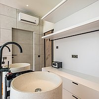 Luxurious 3-bedroom villa retreat near Berawa beach. Villas in Bali for Sale: Villa in Canggu, Bali for 451 Thousands USD. Leasehold. Preview photo #12