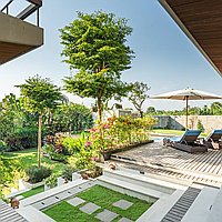 Embrace modern luxury freehold villa in Tumbak Bayuh . Villas in Bali for Sale: Villa in Canggu, Bali for 1227 Thousands USD. Freehold. Preview photo #8