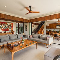 Embrace modern luxury freehold villa in Tumbak Bayuh . Villas in Bali for Sale: Villa in Canggu, Bali for 1227 Thousands USD. Freehold. Preview photo #4
