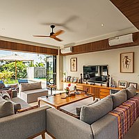 Embrace modern luxury freehold villa in Tumbak Bayuh . Villas in Bali for Sale: Villa in Canggu, Bali for 1227 Thousands USD. Freehold. Preview photo #5
