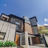 The epitome of luxury living in Bumbak. Villas in Bali for Sale: Вилла в Чангу, Бали за 1809 тыс. USD. Freehold. Предварительный просмотр фото #2