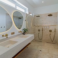 Luxurious Mediterranean-Style Four-Bedroom Villa with Rooftop Lounge in Tumbak Bayuh- 2473. Villas in Bali for Sale: Villa in Canggu, Bali for 520 Thousands USD. Leasehold. Preview photo #8