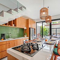 Elegant living with rice field views in Padonan. Villas in Bali for Sale: Вилла в Чангу, Бали за 217 тыс. USD. Leasehold. Предварительный просмотр фото #6