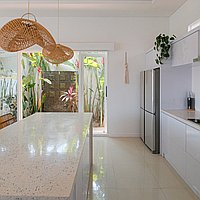 Exclusive Three-Bedroom Villa with Tasteful Luxury and Rice Field Vista in Pererenan. Villas in Bali for Sale: Вилла в Чангу, Бали за 245 тыс. USD. Leasehold. Предварительный просмотр фото #5