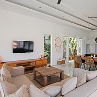 Exclusive Three-Bedroom Villa with Tasteful Luxury and Rice Field Vista in Pererenan. Villas in Bali for Sale: Вилла в Чангу, Бали за 245 тыс. USD. Leasehold. Предварительный просмотр фото #2