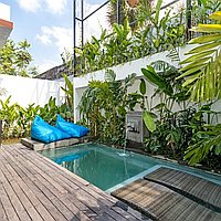 Lush oasis leasehold villa in tranquil Tumbak Bayuh village. Villas in Bali for Sale: Вилла в Чангу, Бали за 448 тыс. USD. Leasehold. Предварительный просмотр фото #1
