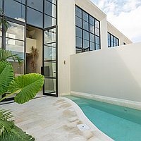 Smart living one-bedroom villa in Berawa. Villas in Bali for Sale: Вилла в Чангу, Бали за 185 тыс. USD. Leasehold. Предварительный просмотр фото #1