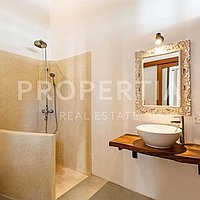 Modern Boho Style Villa In Berawa. Villas in Bali for Sale: Villa in Canggu, Bali for 356 Thousands USD. Leasehold. Preview photo #6