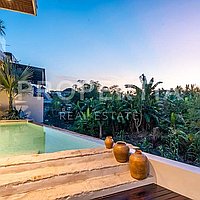 Tropical Escape With Mountain Views In Pererenan. Villas in Bali for Sale: Villa in Pererenan (Canggu), Bali for 705 Thousands USD. Freehold. Preview photo #12