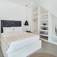 Three – bedroom villa with Tropical Rooftop and Long Lease Close to Pererenan Beach. Villas in Bali for Sale: Villa in Canggu, Bali for 295 Thousands USD. Leasehold. Preview photo #4