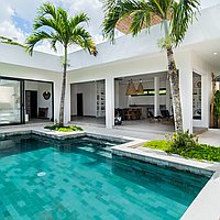 Three – bedroom villa with Tropical Rooftop and Long Lease Close to Pererenan Beach. Villas in Bali for Sale: Villa in Canggu, Bali for 295 Thousands USD. Leasehold. Preview photo #11