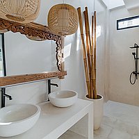 Modern Mediterranean-Style Three-Bedroom Villa with Rooftop Terrace, Close to Pererenan Beach. Villas in Bali for Sale: Villa in Canggu, Bali for 295 Thousands USD. Leasehold. Preview photo #11