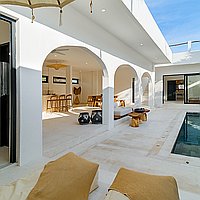 Modern Mediterranean-Style Three-Bedroom Villa with Rooftop Terrace, Close to Pererenan Beach. Villas in Bali for Sale: Villa in Canggu, Bali for 295 Thousands USD. Leasehold. Preview photo #1
