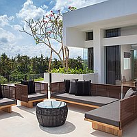 Incredible Five-Bedroom Villa built by Well-Known Architects with Splendid Views, in Canggu. Villas in Bali for Sale: Villa in Canggu, Bali for 2250 Thousands USD. Leasehold. Preview photo #11