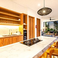 Luxurious beachside villa in prime Pererenan location. Villas in Bali for Sale: Villa in Canggu, Bali for 520 Thousands USD. Leasehold. Preview photo #7