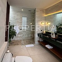 Stunning Turn-Key 3-Bedroom Villa In Prime Berawa. Villas in Bali for Sale: Villa in Berawa (Canggu), Bali for 409 Thousands USD. Leasehold. Preview photo #8