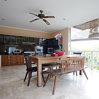 Your 4-bedroom tranquil retreat near Batu Bolong beach . Villas in Bali for Sale: Villa in Canggu, Bali for 736 Thousands USD. Freehold. Preview photo #4