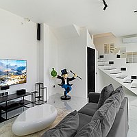 Modern Two-Bedroom Villa with Jacuzzi, 30-Year Lease, Proximity to Pererenan Beach. Villas in Bali for Sale: Вилла в Чангу, Бали за 210 тыс. USD. Leasehold. Предварительный просмотр фото #4