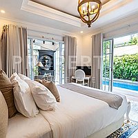 Amazing Turnkey Villa In The Heart Of Berawa. Villas in Bali for Sale: Vila di Berawa (Canggu), Bali untuk 300 Ribuan USD. Leasehold. Pratinjau foto #4