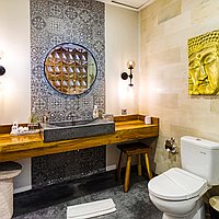 Tropical Dream Home: Modern Four Bedroom Villa in Berawa’s Prime Location. Villas in Bali for Sale: Вилла в Чангу, Бали за 767 тыс. USD. Leasehold. Предварительный просмотр фото #13