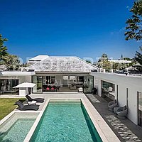 Modern Luxury In Berawa Steps From The Beach. Villas in Bali for Sale: Villa in Berawa (Canggu), Bali for 853 Thousands USD. Leasehold. Preview photo #21