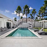 Modern Luxury In Berawa Steps From The Beach. Villas in Bali for Sale: Villa in Berawa (Canggu), Bali for 853 Thousands USD. Leasehold. Preview photo #20