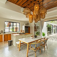 Tranquil three-bedroom villa in Tumbak Bayuh for lease. Villas in Bali for Sale: Вилла в Чангу, Бали за 432 тыс. USD. Leasehold. Предварительный просмотр фото #5