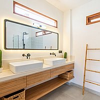 Tranquil living in 2-bedroom Pererenan villa. Villas in Bali for Sale: Вилла в Чангу, Бали за 282 тыс. USD. Leasehold. Предварительный просмотр фото #10