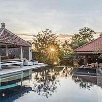 Stunning five-bedroom family villa in the heart of Batu Bolong. Villas in Bali for Sale: Villa in Canggu, Bali for 1533 Thousands USD. Freehold. Preview photo #3