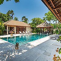 Luxurious villa retreat steps from the beach in Batu Belig. Villas in Bali for Sale: Villa in Canggu, Bali for 1349 Thousands USD. Freehold. Preview photo #1