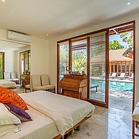 Luxurious villa retreat steps from the beach in Batu Belig. Villas in Bali for Sale: Villa in Canggu, Bali for 1349 Thousands USD. Freehold. Preview photo #5