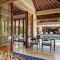 Luxurious villa retreat steps from the beach in Batu Belig. Villas in Bali for Sale: Villa in Canggu, Bali for 1349 Thousands USD. Freehold. Preview photo #11