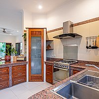 Newly Renovated 3 bedroom Freehold Villa. Villas in Bali for Sale: Villa in Canggu, Bali for 417 Thousands USD. Freehold. Preview photo #3