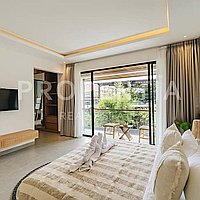 Modern Elegance Minutes From Canggu Beach. Villas in Bali for Sale: Villa in Canggu, Bali for 359 Thousands USD. Leasehold. Preview photo #4